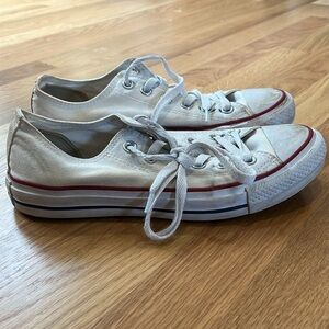 Converse All Stars Low Top Sneakers